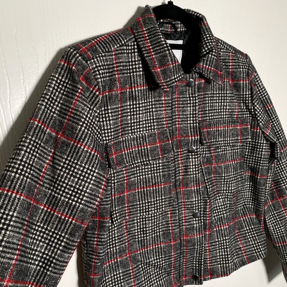 NWT Ivy + Main Cropped Plaid Jacket - Picture 4 of 6